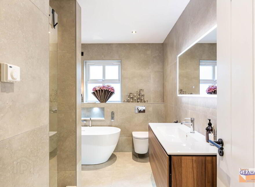 252 Ballygowan Road, Dromore, BT25 1HY