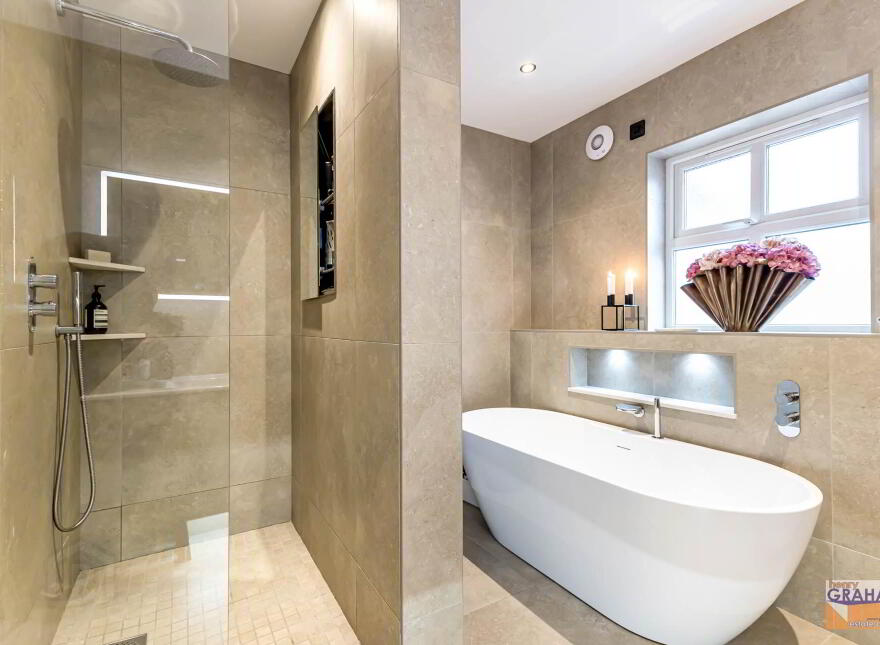 252 Ballygowan Road, Dromore, BT25 1HY