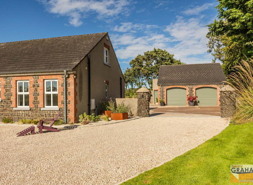 252 Ballygowan Road, Dromore, BT25 1HY