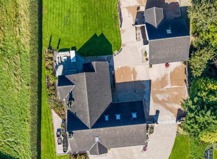 252 Ballygowan Road, Dromore, BT25 1HY