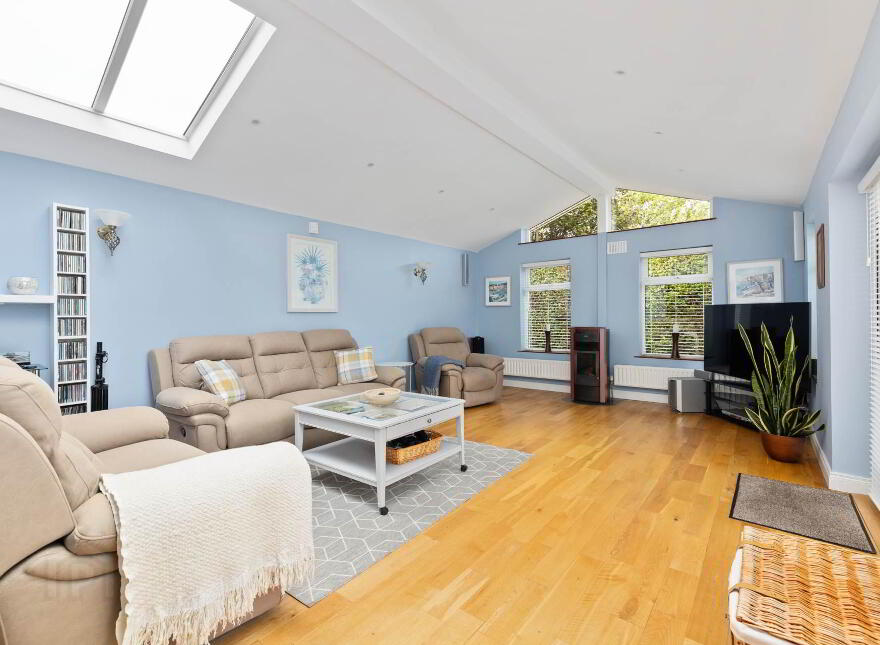 23 Glenidan Court, Enfield, A83X330