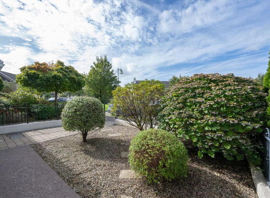 93 Rowan Hill, Mount Oval Village, Rochestown, T12ER2P