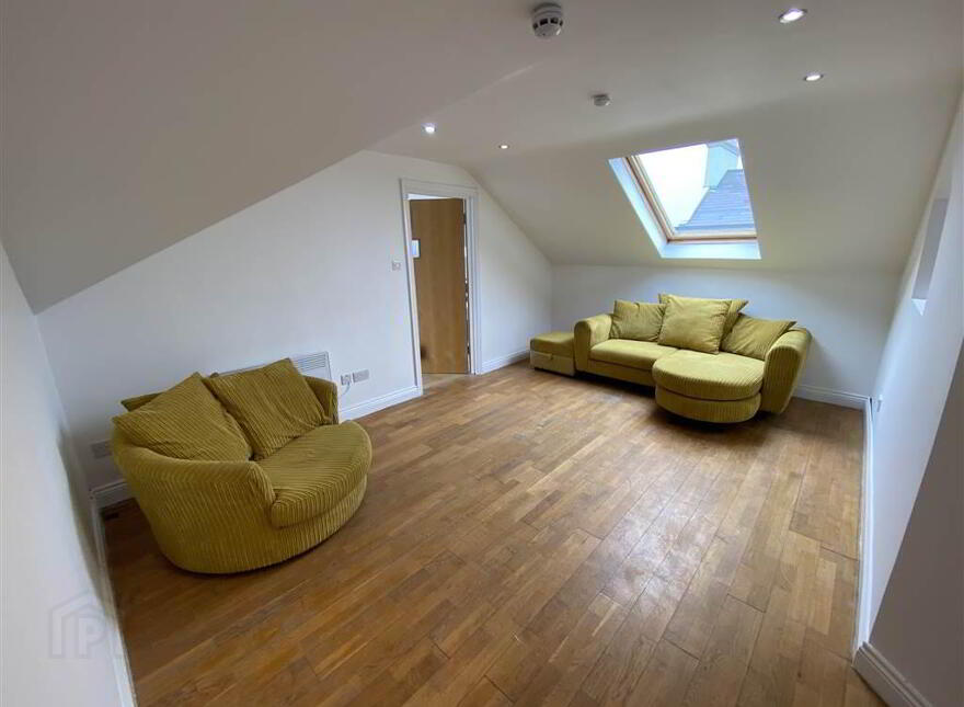 Apt 5, 39 North Street, Lurgan, BT67 9AG