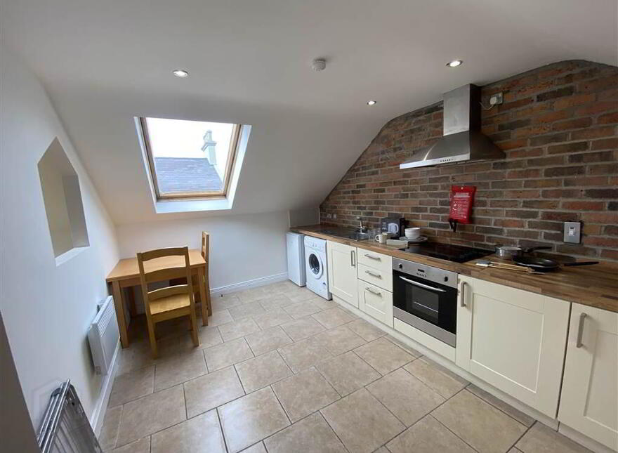 Apt 5, 39 North Street, Lurgan, BT67 9AG
