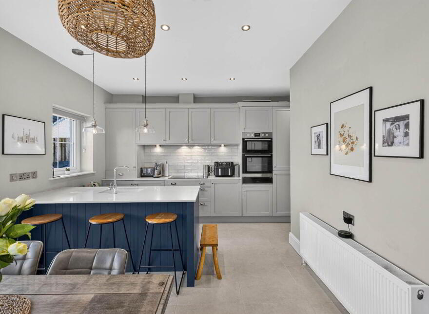9 Fairfields Manor, Lisburn, BT28 3WA