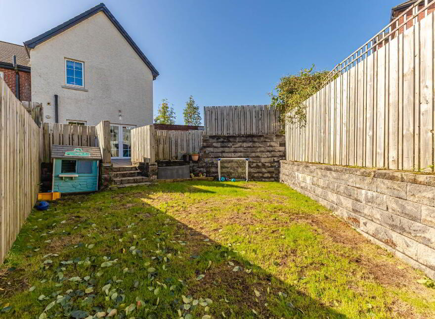 9 Fairfields Manor, Lisburn, BT28 3WA