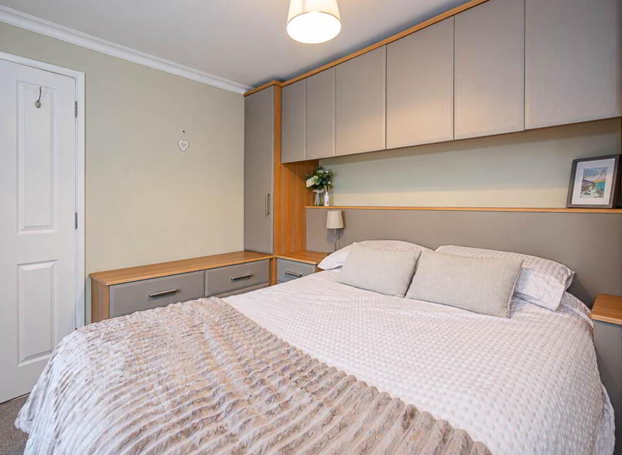 28 Farmhurst Green, Belfast, BT5 7PB