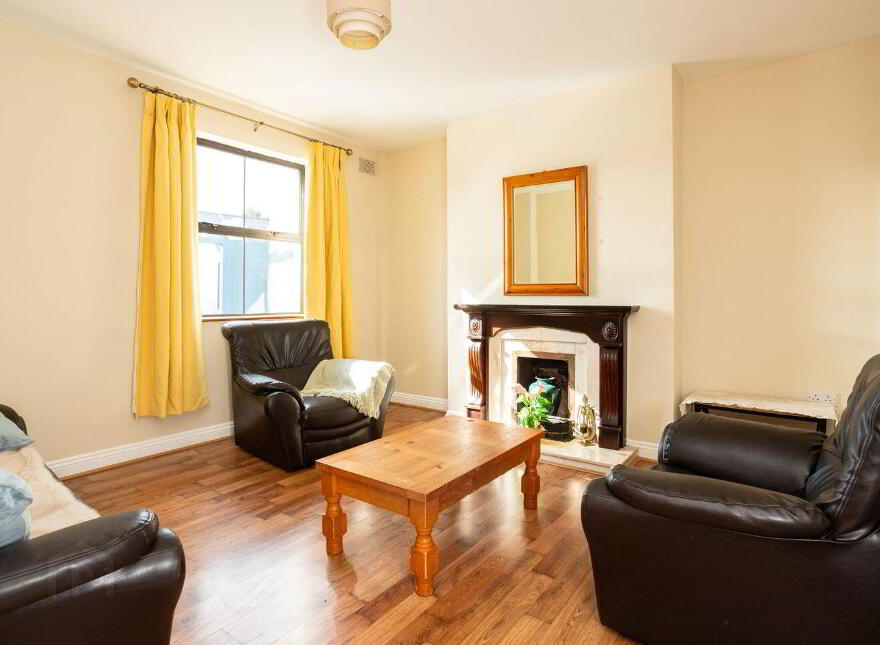 34 New Street, Macroom, P12FT93
