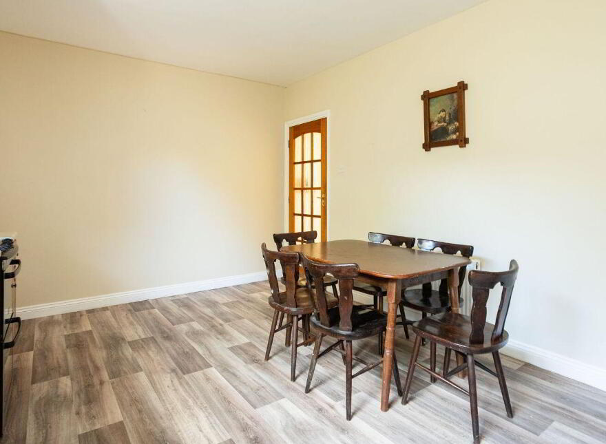 34 New Street, Macroom, P12FT93