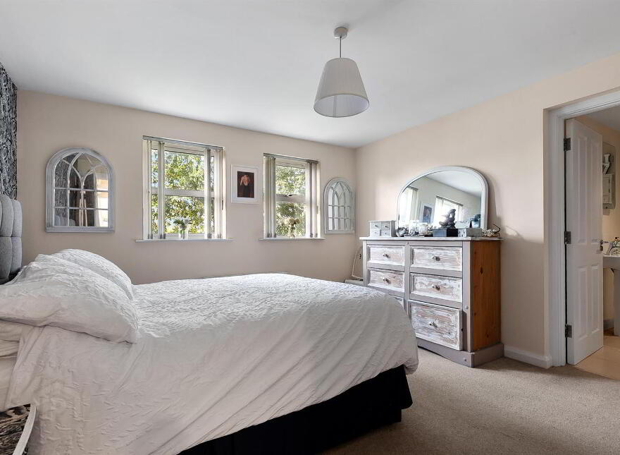 5 Lismore Place, Jordanstown, Newtownabbey, BT37 0SZ