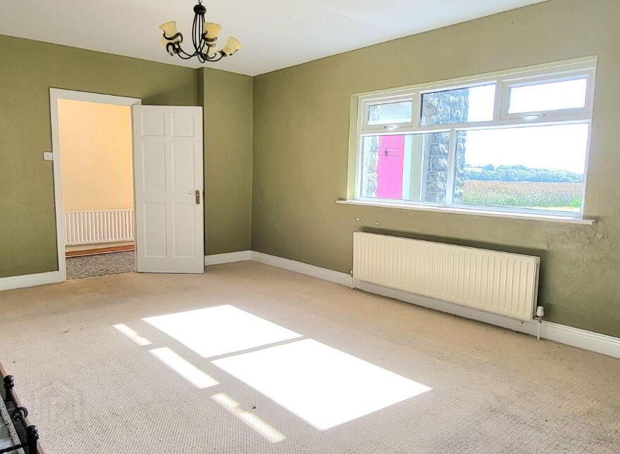 Derry Quay Lodge, Ballymagibbon South, Cross, F12VY04
