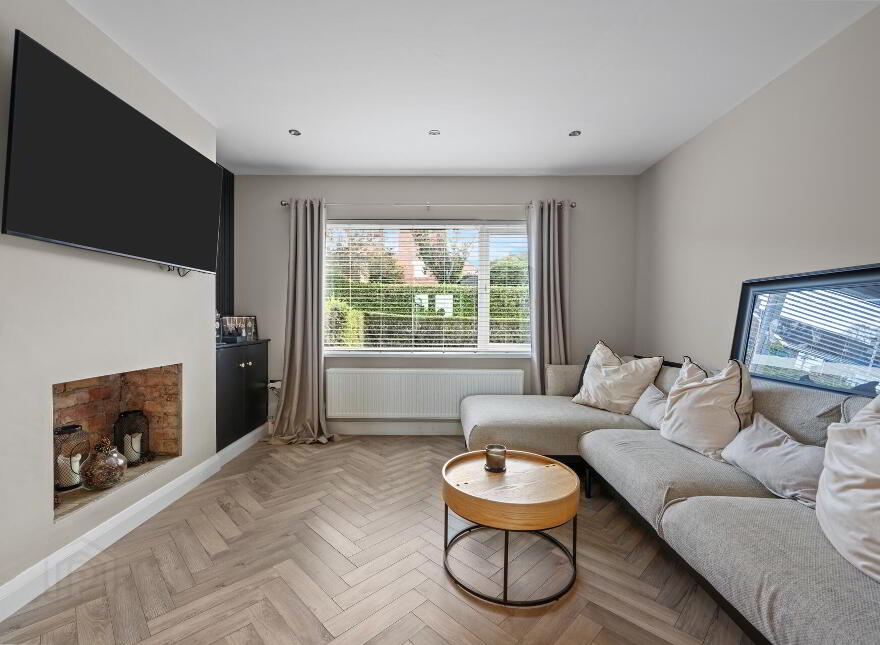 65 Beechill Park East, Belfast, BT8 6NY