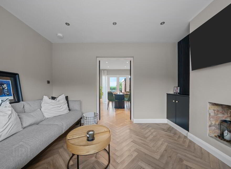 65 Beechill Park East, Belfast, BT8 6NY