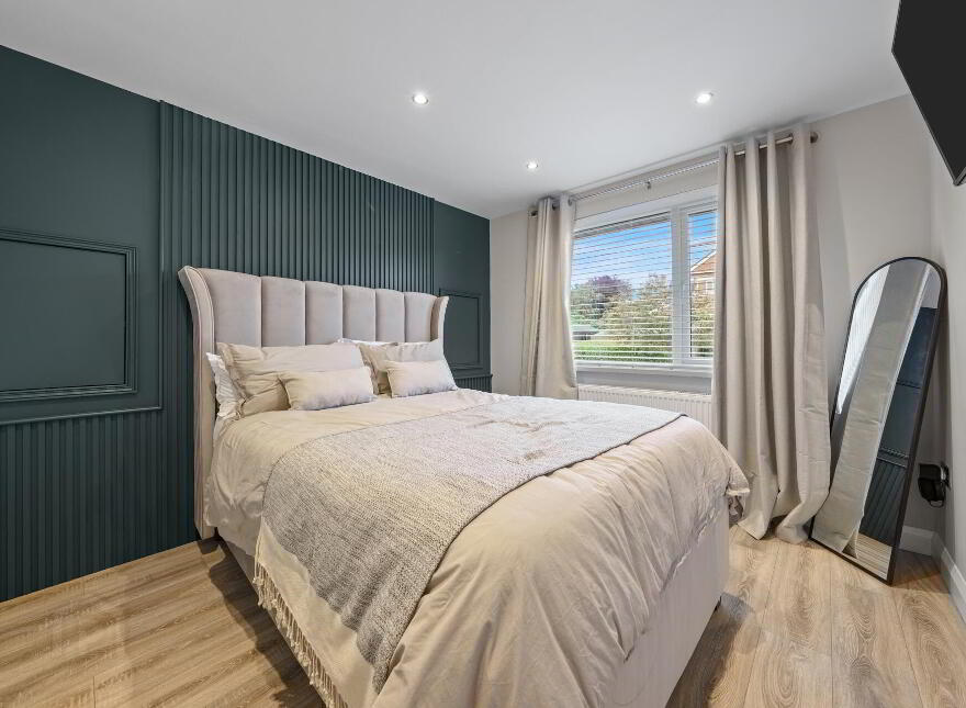 65 Beechill Park East, Belfast, BT8 6NY