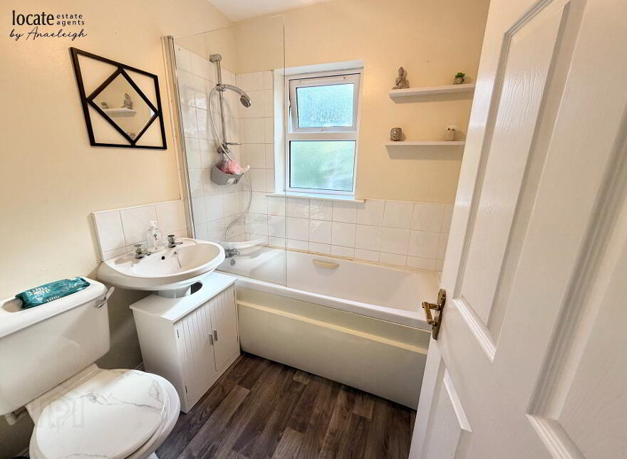 200 Good Shepherd Glen, Waterside, Derry, BT47 2GB
