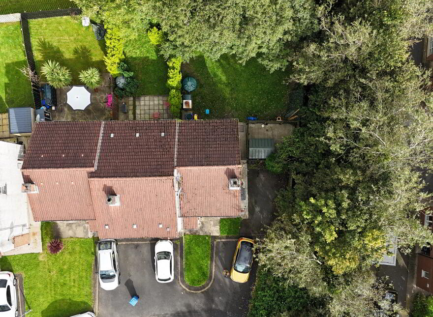 200 Good Shepherd Glen, Waterside, Derry, BT47 2GB