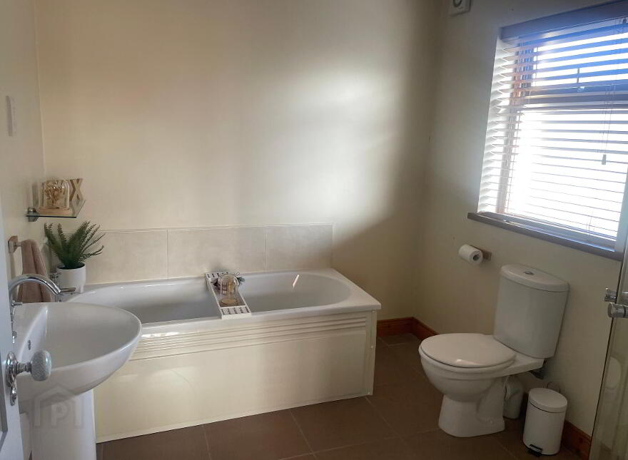 35 Ballykeel Court, Ballymartin, BT34 4XW
