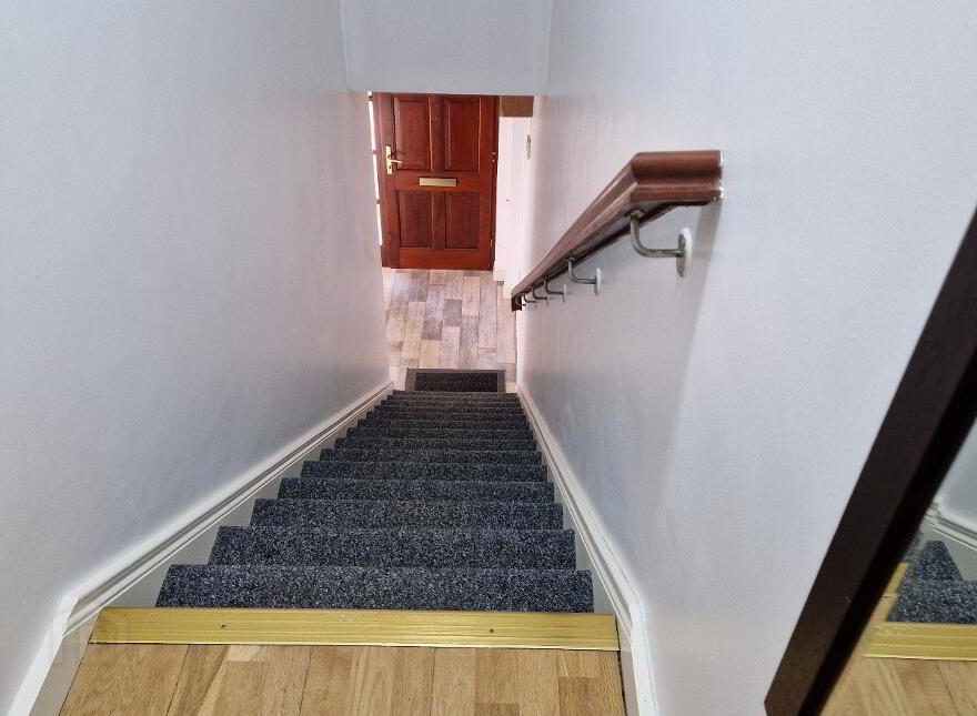 15 Spring Hill Court, Belfast Road, Newry, BT34 1AS