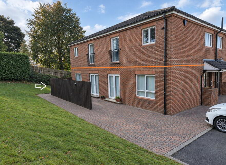 15 Spring Hill Court, Belfast Road, Newry, BT34 1AS