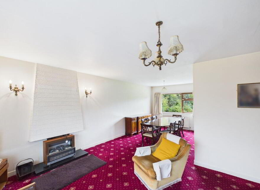 8 Oaklawn Drive, Nenagh, E45CH61