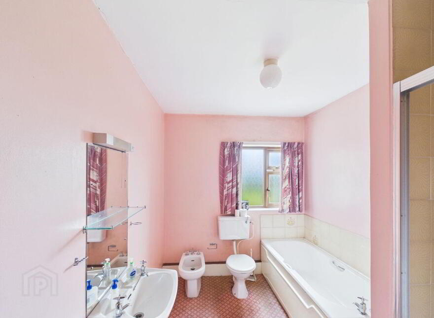 8 Oaklawn Drive, Nenagh, E45CH61