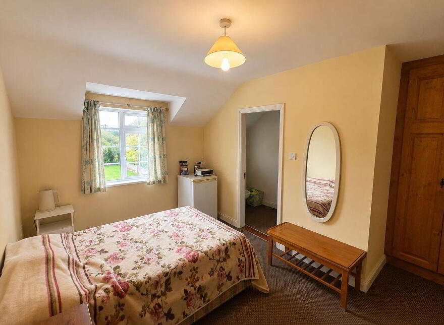 Shiven House, Circular Road, Roscommon Town, F42DC91