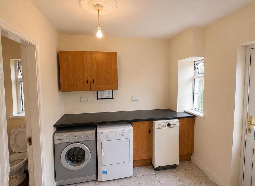 Shiven House, Circular Road, Roscommon Town, F42DC91