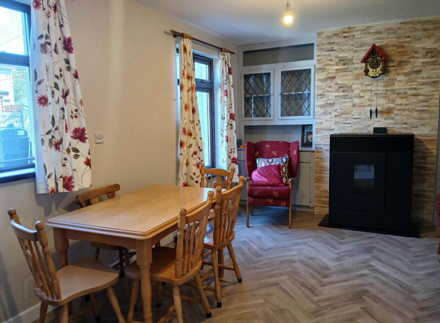 65 Cartron Drive, Athlone, N37RY27