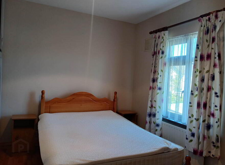 65 Cartron Drive, Athlone, N37RY27