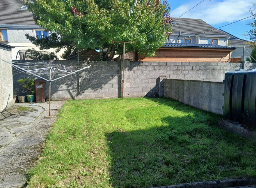 65 Cartron Drive, Athlone, N37RY27
