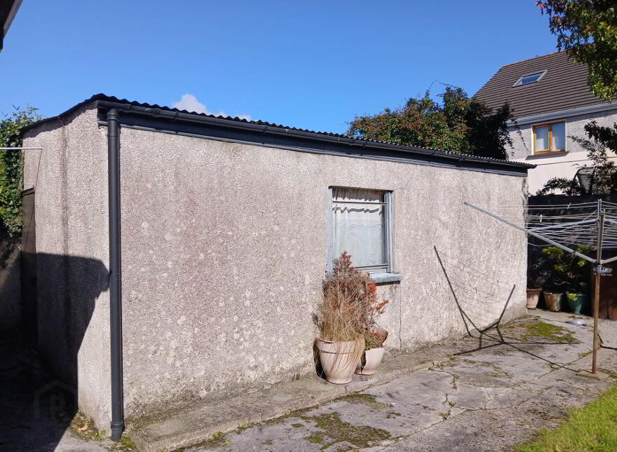 65 Cartron Drive, Athlone, N37RY27