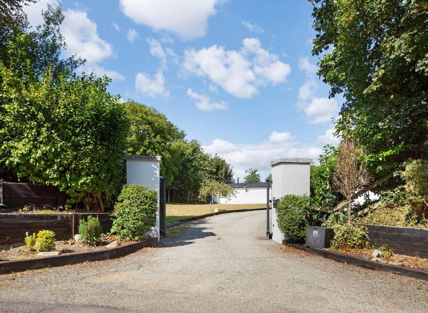 Riverside House, Kilcorral, Castlebridge, Y35FP73