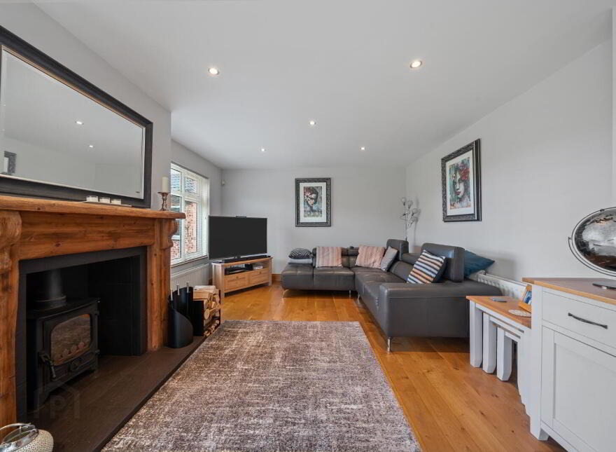 14 Tern Park, Newtownards, BT23 8FP