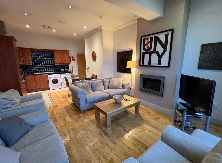 53 Spencer Manor, Castlebar, F23AX59 photo