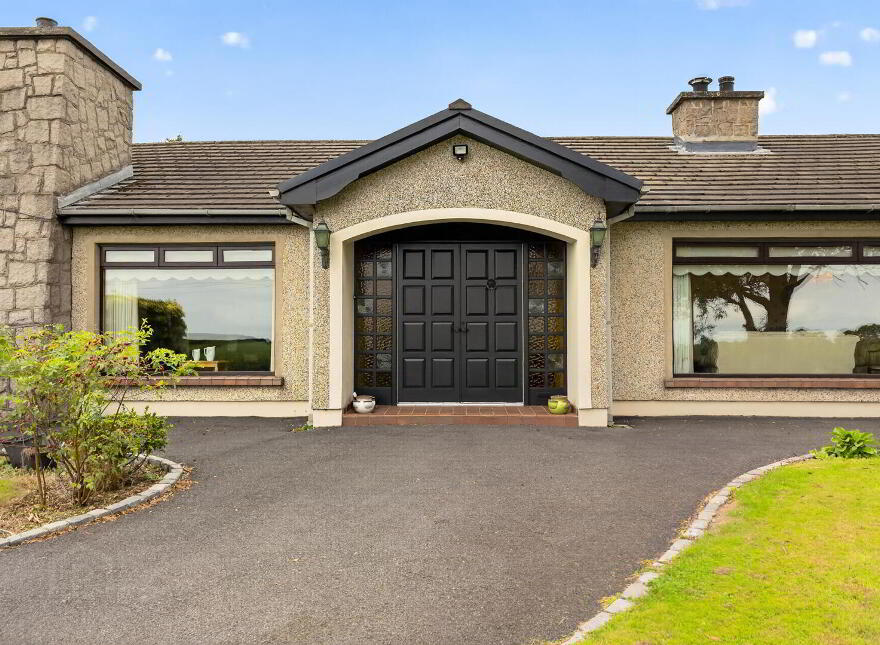 CASTLE-ARDS, 7 Drumalig Road, Boardmills, Lisburn, BT27 6UD