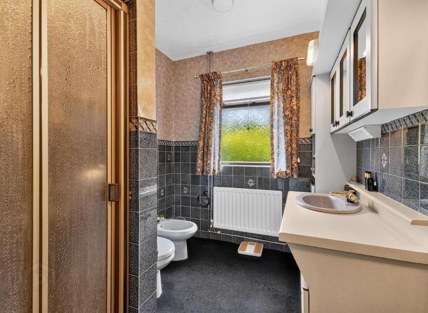 CASTLE-ARDS, 7 Drumalig Road, Boardmills, Lisburn, BT27 6UD