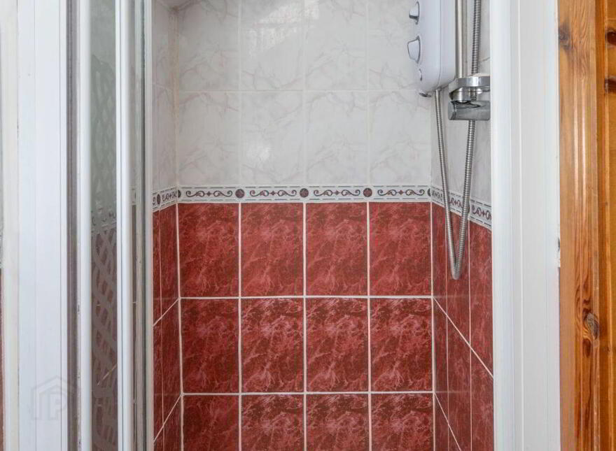 11 John O'Connell Street, Cobh, P24XC95