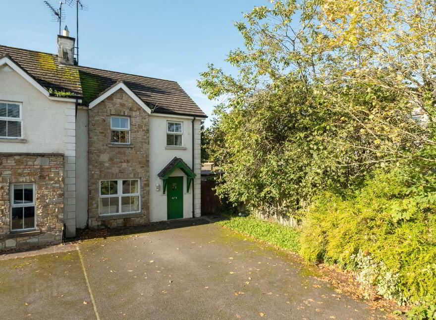 44 Silverhill Manor, Enniskillen, BT74 5JE