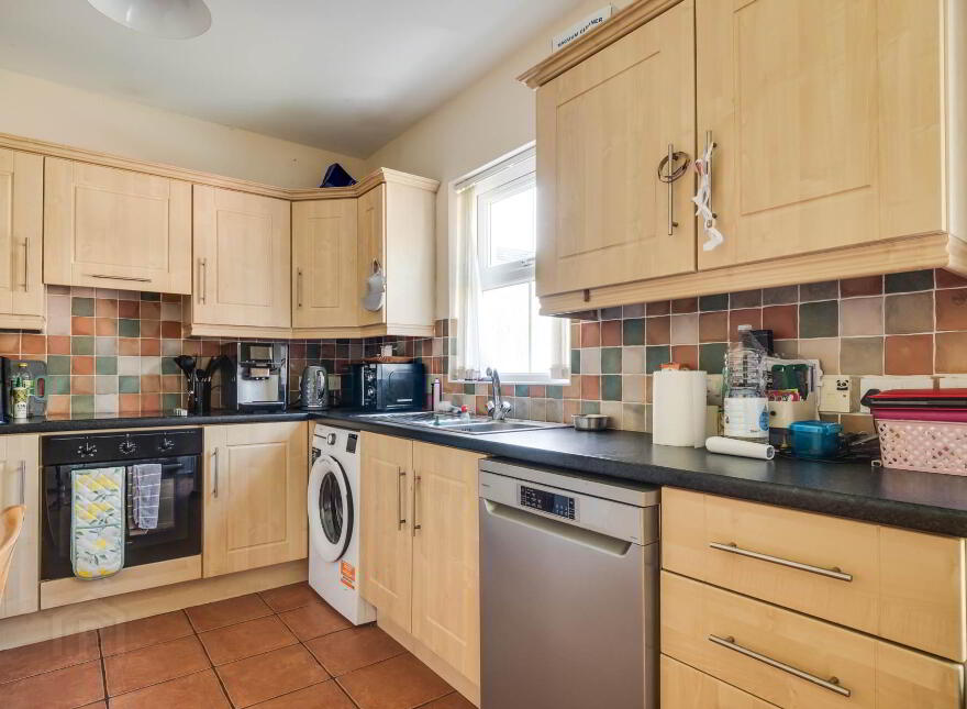 44 Silverhill Manor, Enniskillen, BT74 5JE