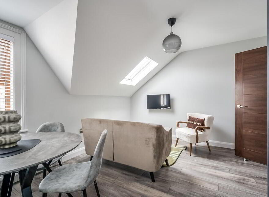 Apartment 3 114 Malone Avenue, Belfast, BT9 6ES