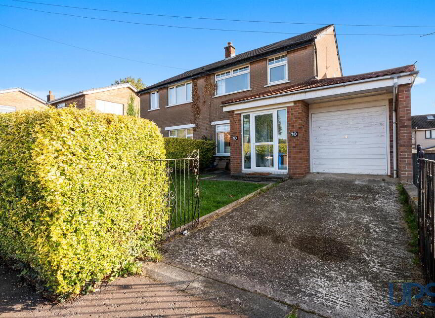 10 Coolnasilla Drive, Glen Road, Belfast, BT11 8JX