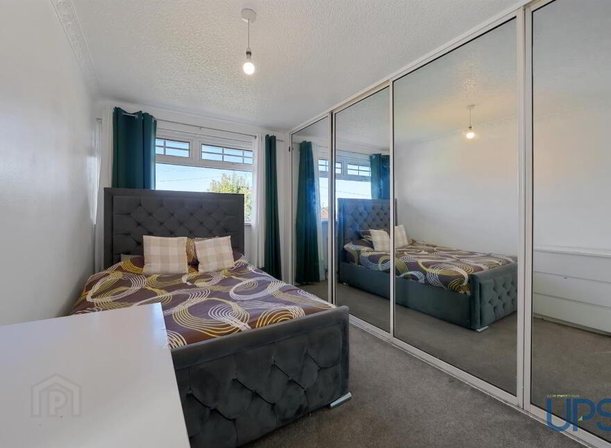 10 Coolnasilla Drive, Glen Road, Belfast, BT11 8JX