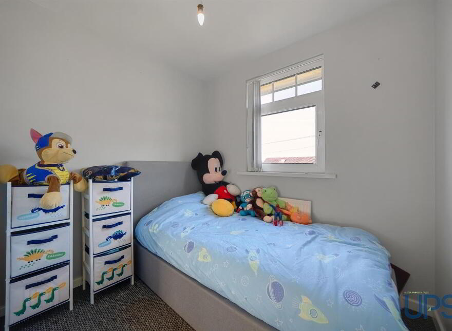 10 Coolnasilla Drive, Glen Road, Belfast, BT11 8JX