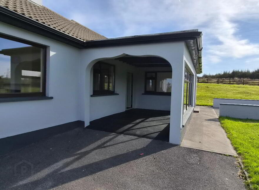 Ballyfeeny, Kilglass, F42KX01
