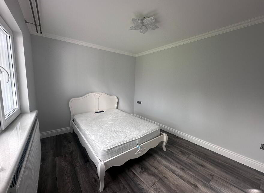 12 Lisdrum Avenue, Newry, BT35 6AQ