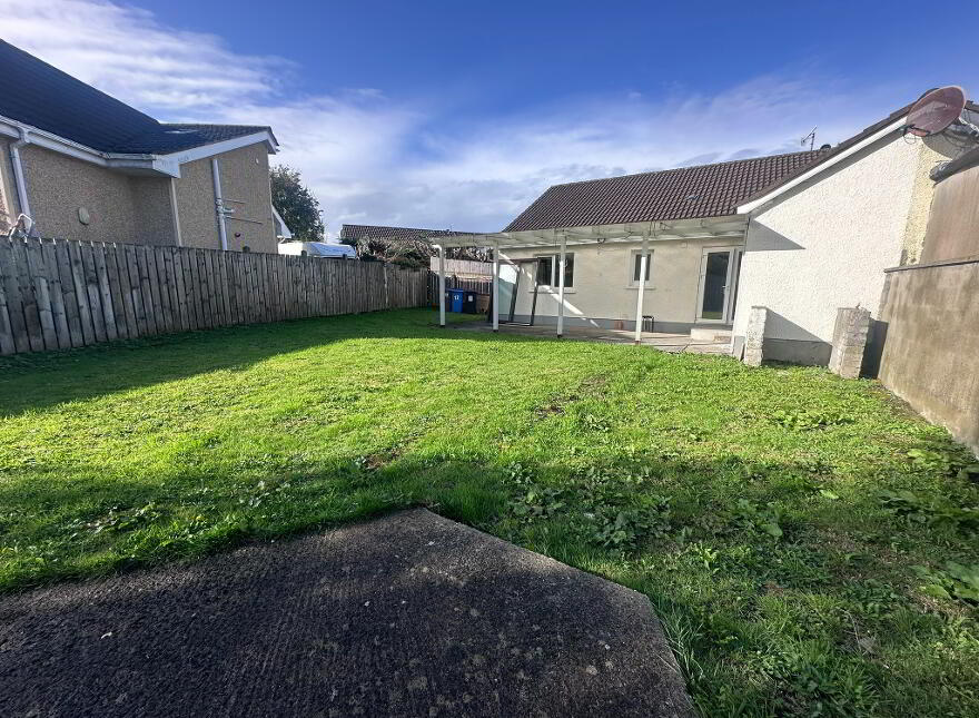 12 Lisdrum Avenue, Newry, BT35 6AQ