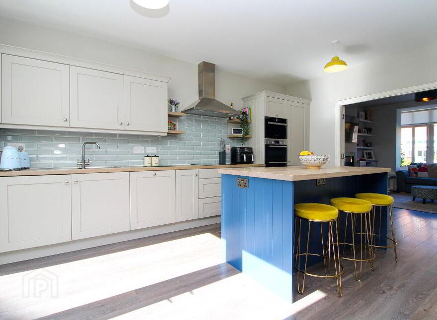 7 The Place, Citywest Village, Dublin 24, D24RXR3