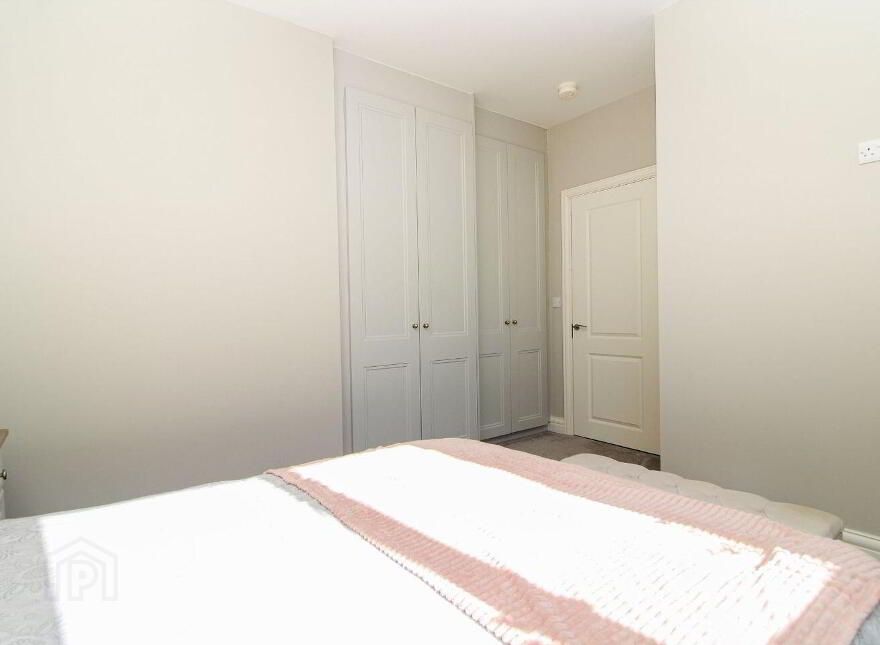 7 The Place, Citywest Village, Dublin 24, D24RXR3