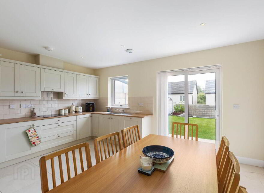 232 Gleann An Ghairdin, Gorey, Y25X6R7
