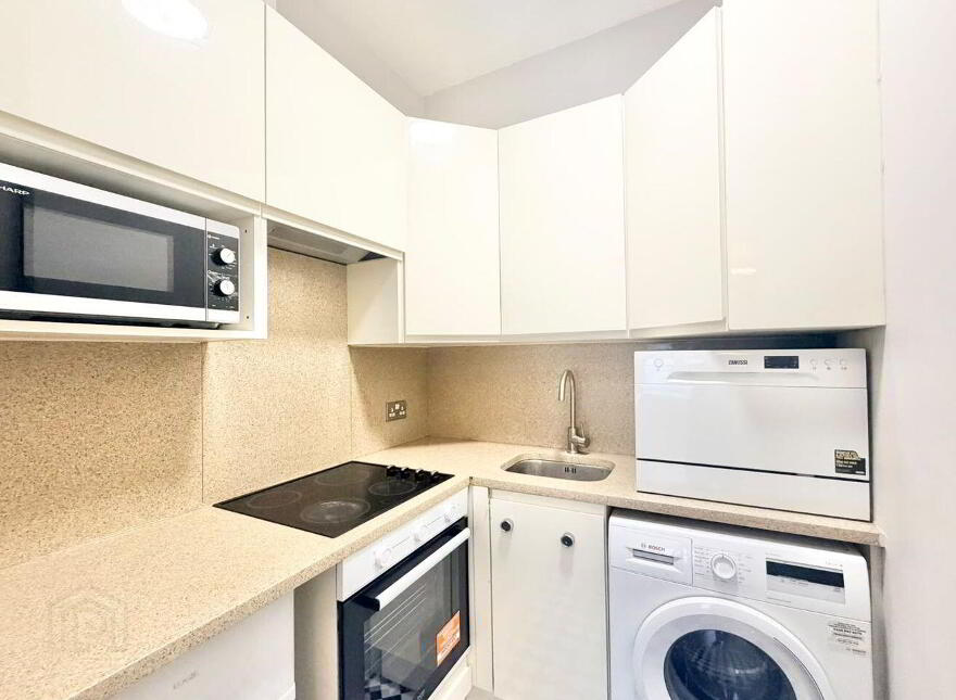 Apartment 90 King's Court, Parnell Street, Dublin 1, D01E802